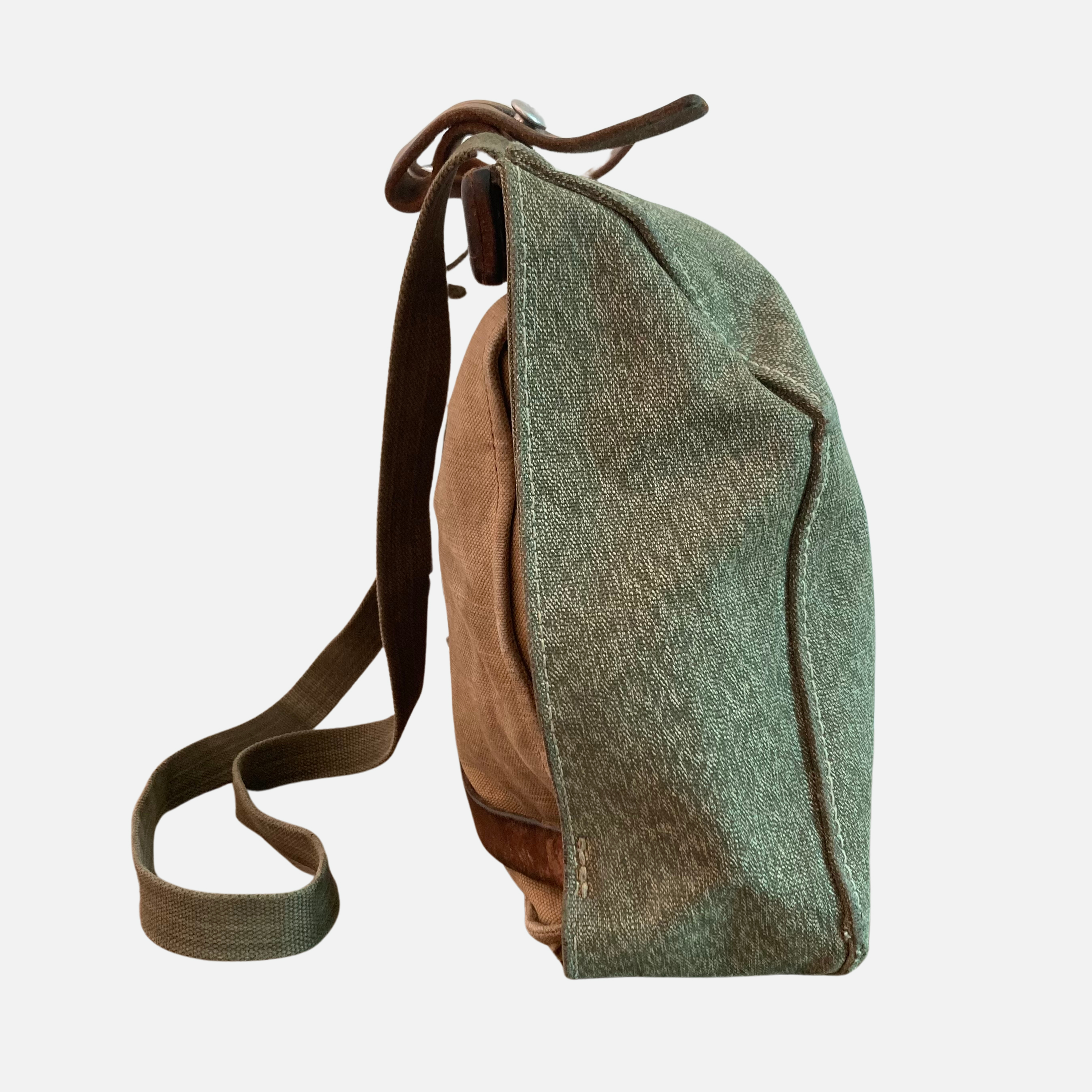 1967 Swiss Army Salt And Pepper Bread Bag