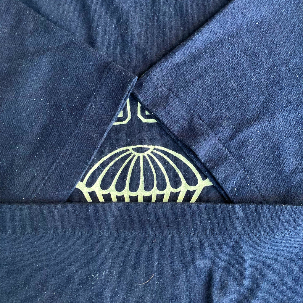 U.S. Army Airborne "Jump Wings" Deep Navy T-shirt (1970s-1980s/L)