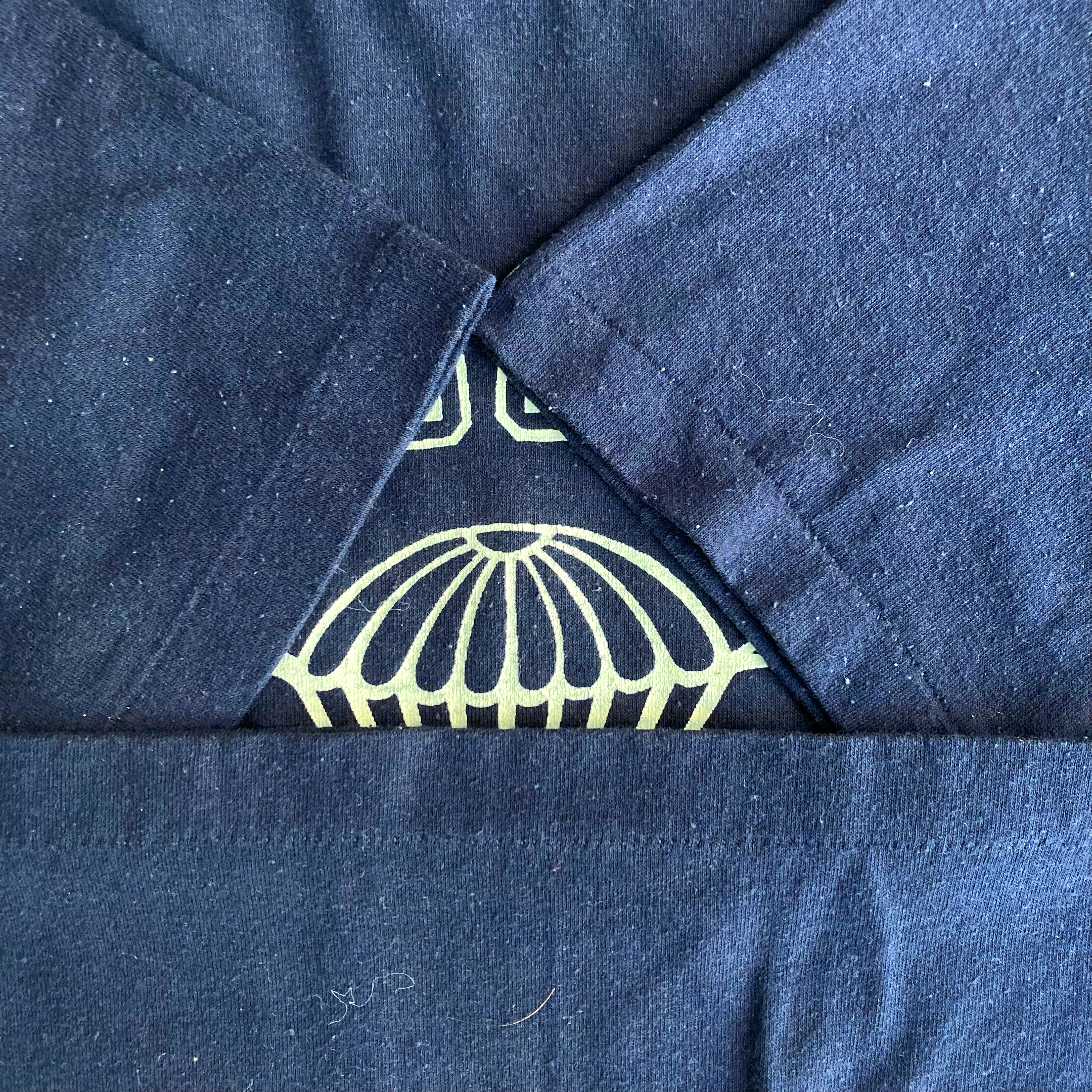U.S. Army Airborne "Jump Wings" Deep Navy T-shirt (1970s-1980s/L)