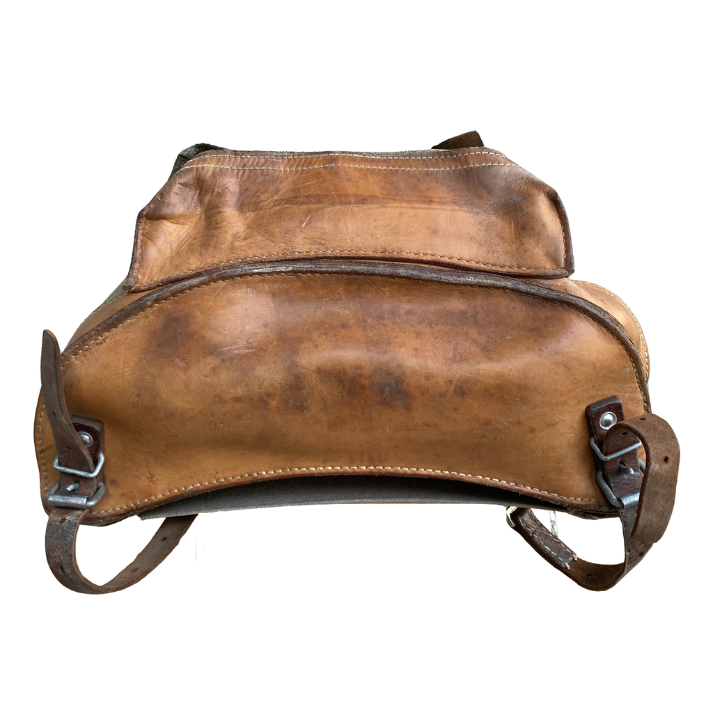 1963 SWISS ARMY SALT & PEPPER RUCKSACK
